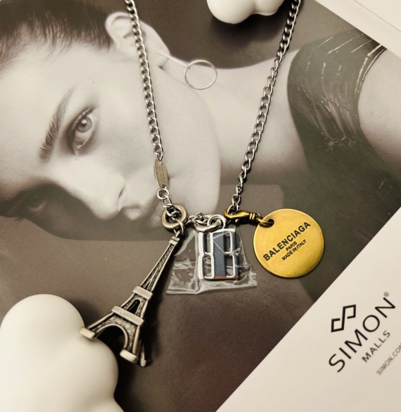 Ba1en*iaga necklaces